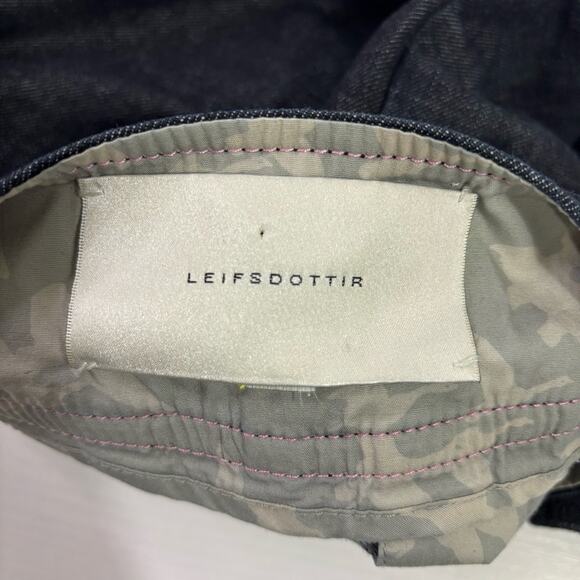 Leifsdottir Charcoal Ruffled Skirt with Button Detail Size Medium RR0844 - Picture 6 of 6